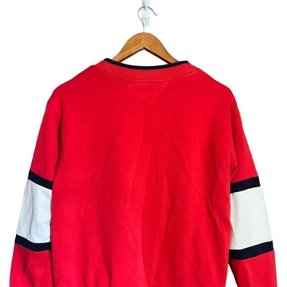 Tommy Hilfiger Denim v neck sweater. Size small - Picture 8 of 9